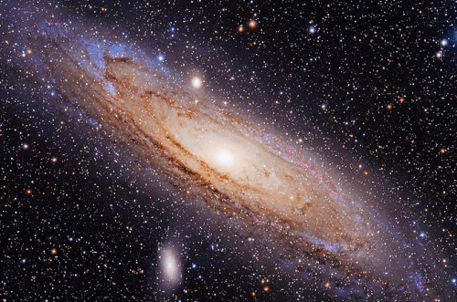 1280px-Andromeda_Galaxy_(with_h-alpha)_1